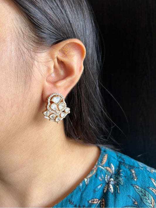 Chandlok Antique Kundan Studs
