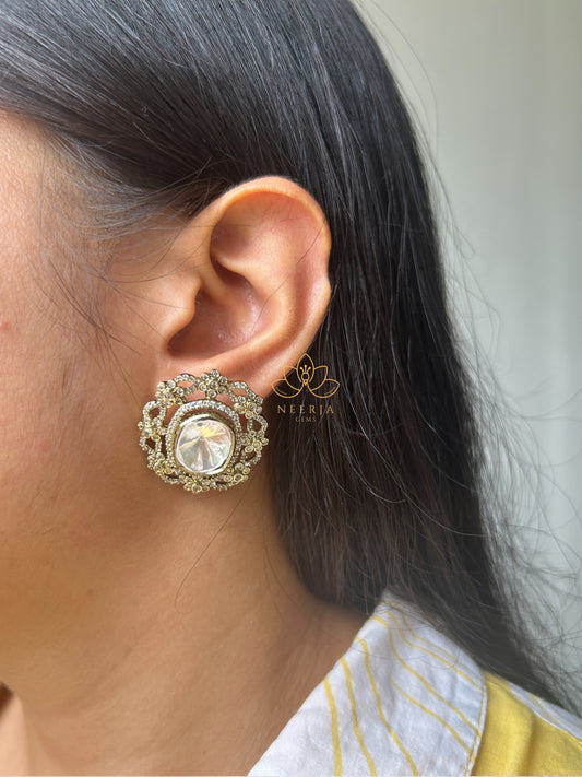 Chandlokha Heritage Studs